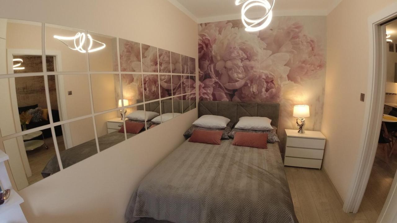 Comfort Apartment Pawia Street - Free Parking !!! クラクフ エクステリア 写真